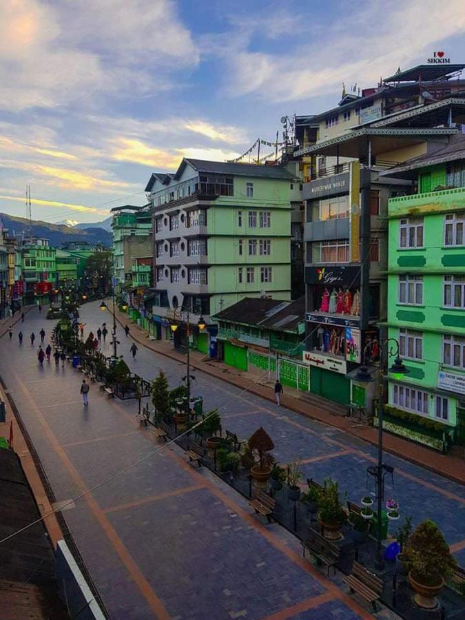 Hotel Woileem Gangtok Exteriör bild